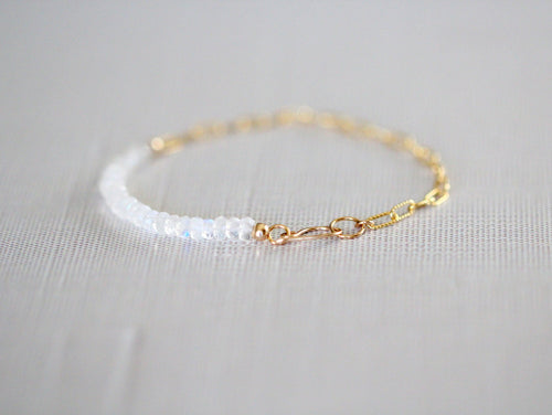 Cara Beaded Bracelet - Moonstone