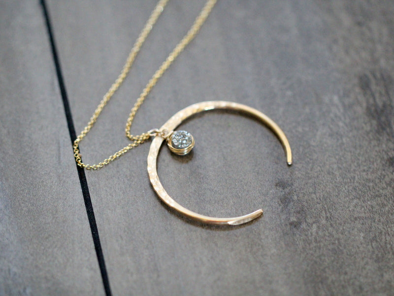 Fete Necklace