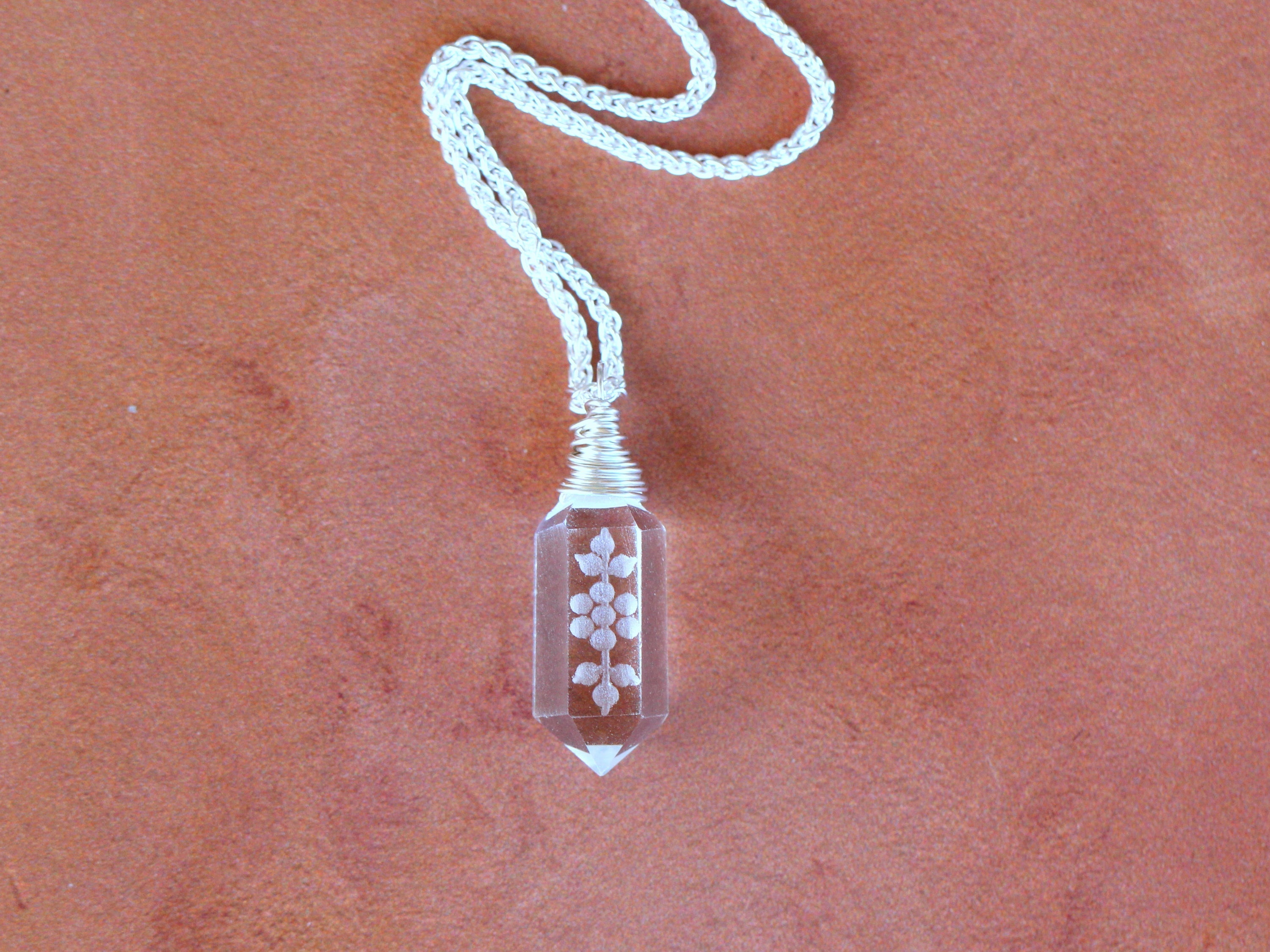 Echo Necklace