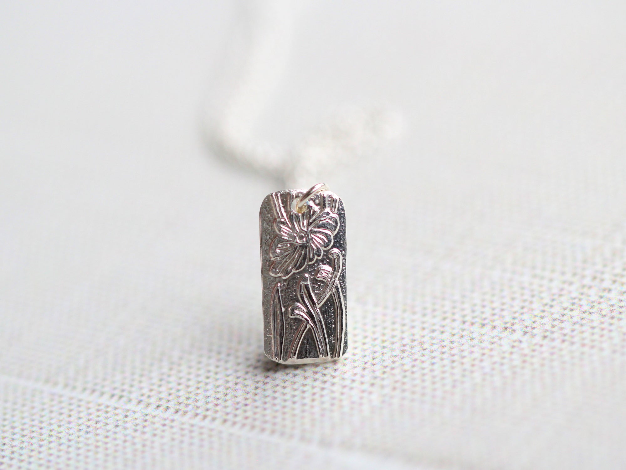 Poppy Necklace